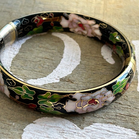 Jewelry - HUGE 1970 Cloisonné Floral Enamel Bangle Bracelet